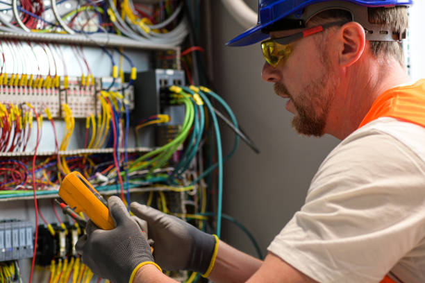 Best Industrial Electrical Services  in Oak Hill, FL
