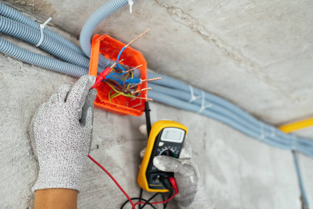Best Affordable Emergency Electrician  in Oak Hill, FL